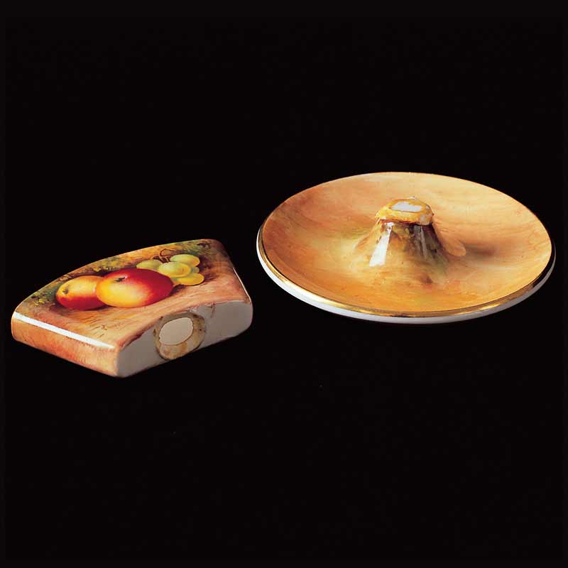 Royal Worcester Porcelain Card Holder Repair - Before Royal Worcester Porcelain Card Holder Repair - Before